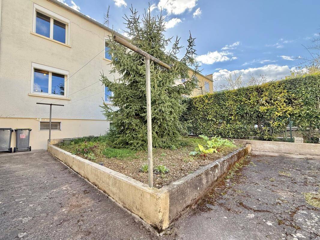 Maison 5 pièces 90 m² · à Chenôve · 89,6 m² · 170 000 €