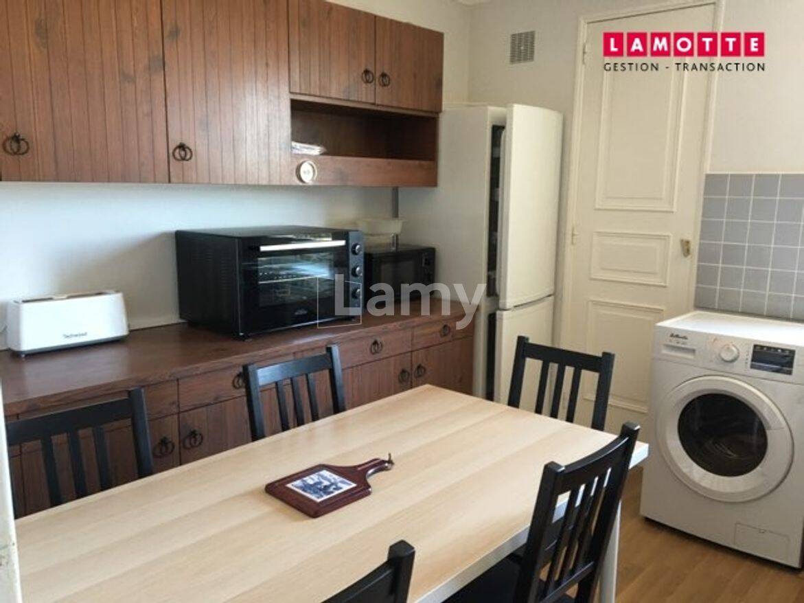Appartement 1 pièce 17 m² · à Rennes · 17,4 m² · 483 €