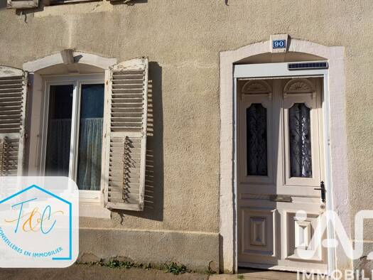 Maison à vendre 55 000 € 5 pièces 4 chambres 130,5 m² 6 828 m² de terrain Monthureux-sur-Saône 88410
