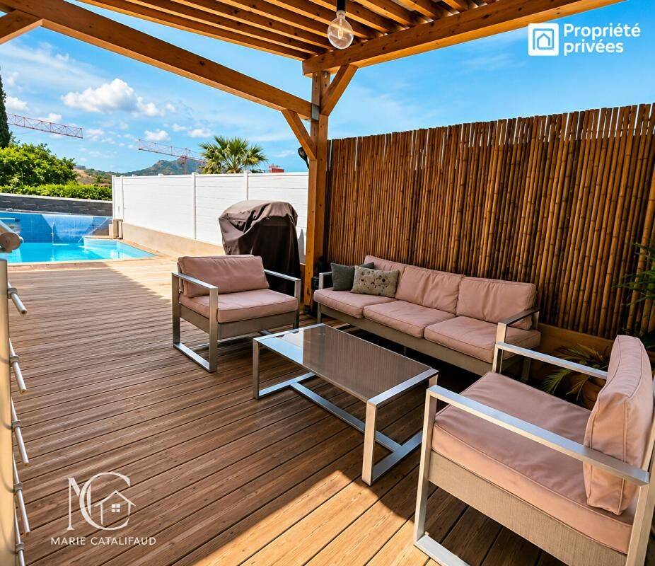 Maison 5 pièces 126 m² · à Roquebrune-sur-Argens · 126 m² · 468 000 €