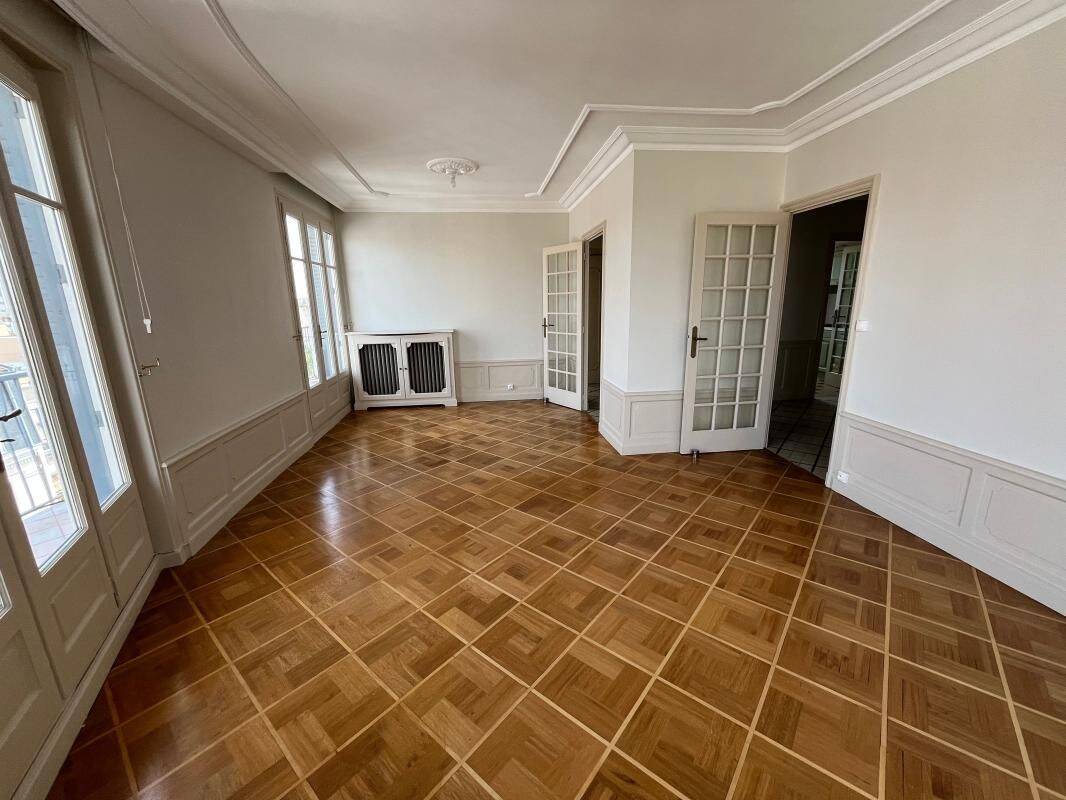 Appartement 3 pièces 75 m² · à Lyon 3ème Arrondissement · 74,8 m² · 1 395 €/mois