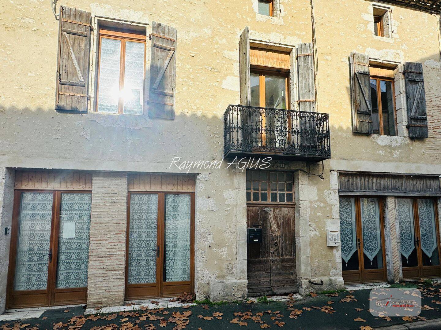 Maison 11 pièces 304 m² · à Eymet · 304 m² · 395 000 €