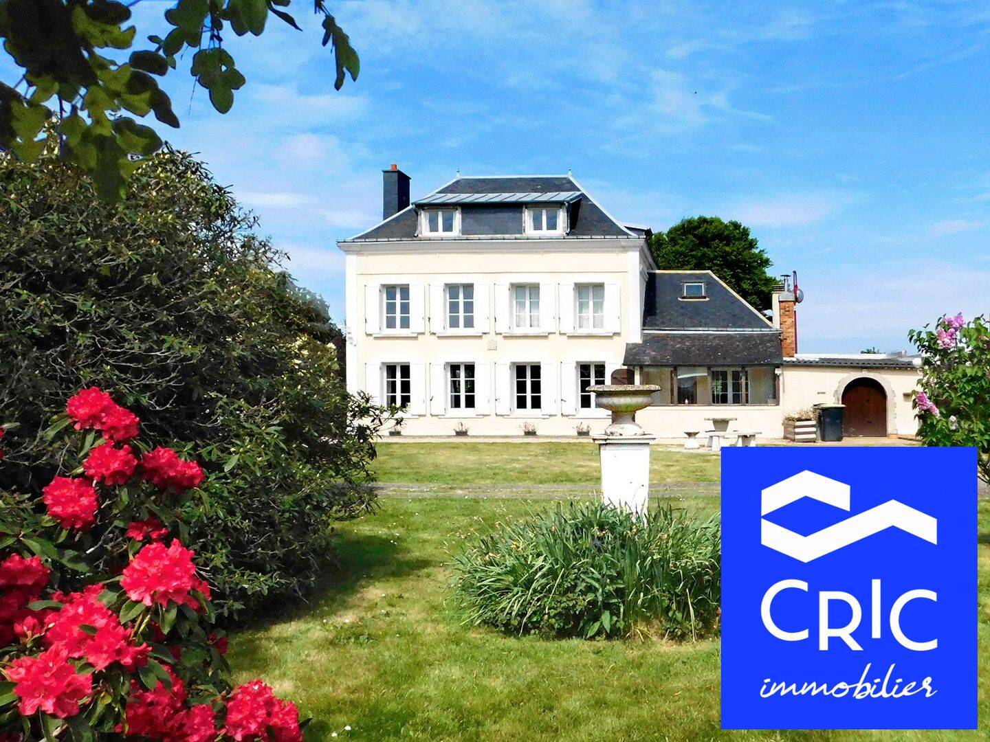 Maison 9 pièces 157 m² · à Le Tilleul · 157 m² · 368 000 €