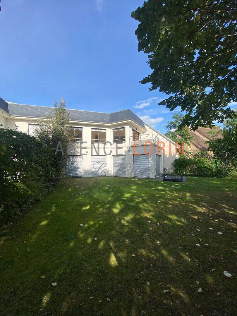 Appartement 4 pièces 82 m² · à Chatou · 82 m² · 2 500 €/mois
