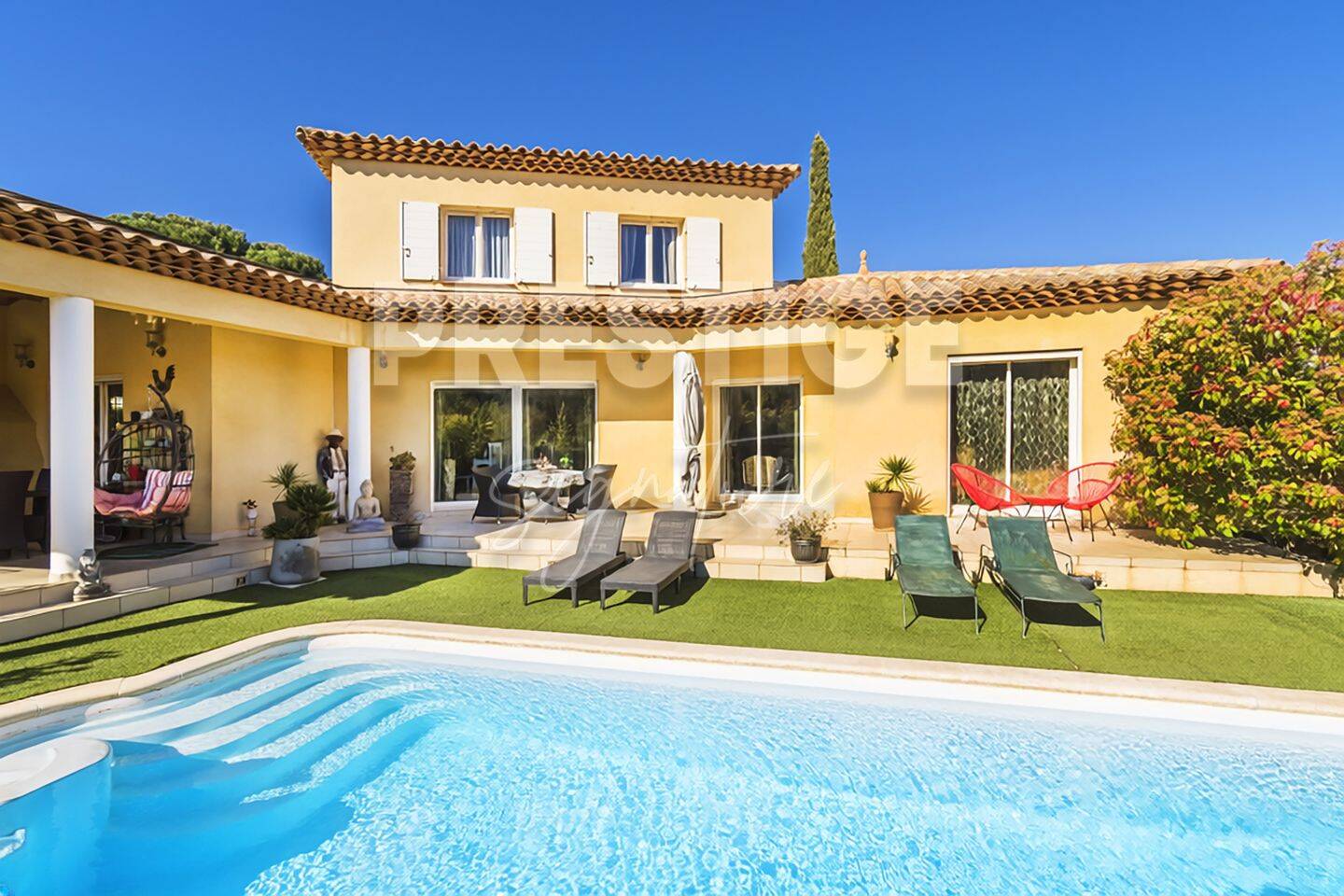 Maison 5 pièces 160 m² · à La Seyne-sur-Mer · 160 m² · 980 000 €
