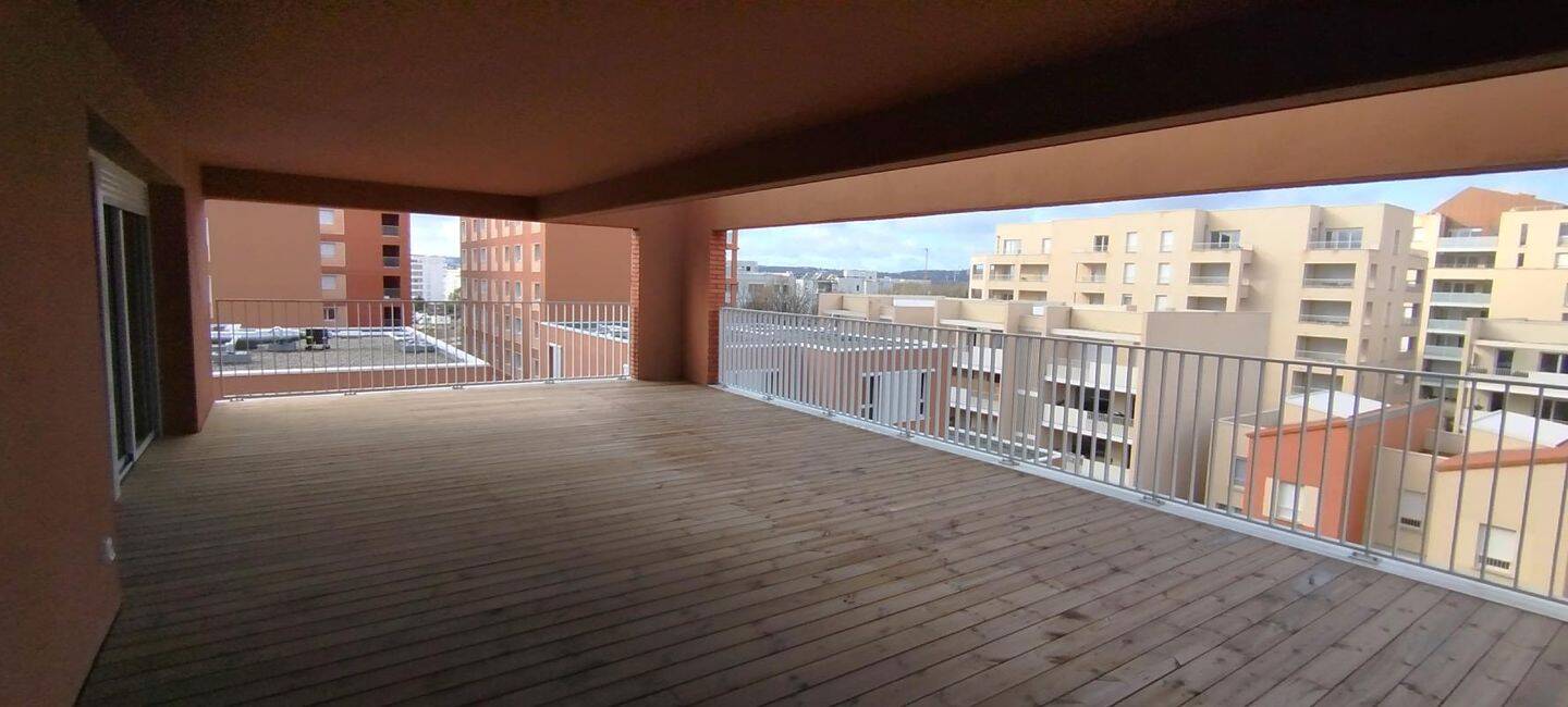 Appartement 4 pièces 96 m² · à Toulouse · 96 m² · 1 283 €