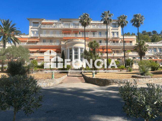 Appartement 1 pièce 20 m² · à Hyères · 19,7 m² · 580 €