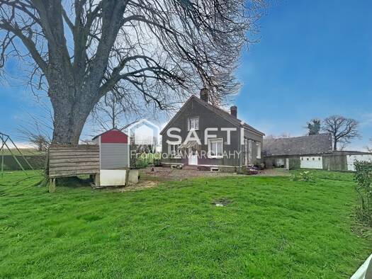 Maison à vendre 96 500 € 5 pièces 4 chambres 103 m² 1 244 m² de terrain Brecé 53120