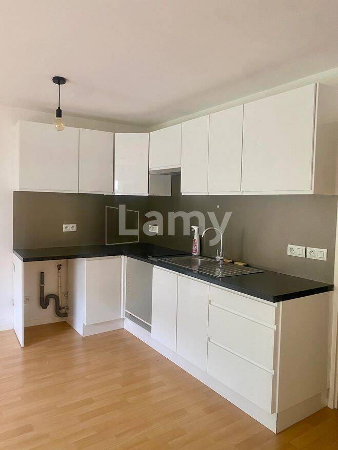 Appartement 1 pièce 34 m² · à Villabé · 33,7 m² · 660 €