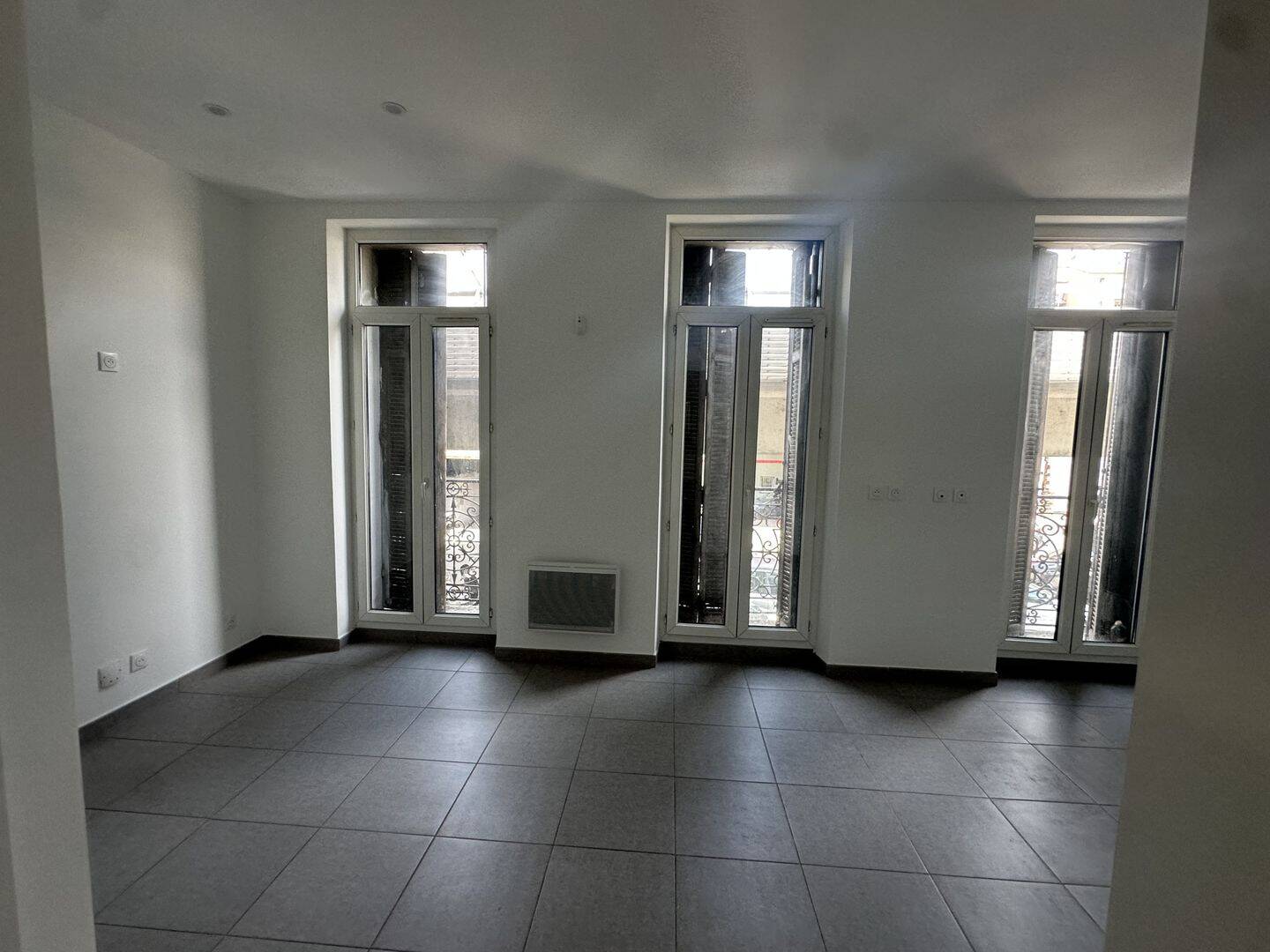 Appartement 2 pièces 33 m² · à Marseille 3ème Arrondissement · 33,4 m² · 74 900 €