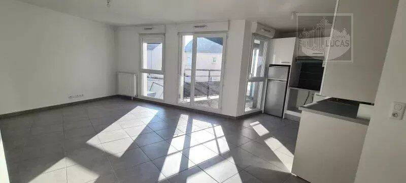 Appartement 3 pièces 69 m² · à Conflans-Sainte-Honorine · 69 m² · 1 055 €/mois