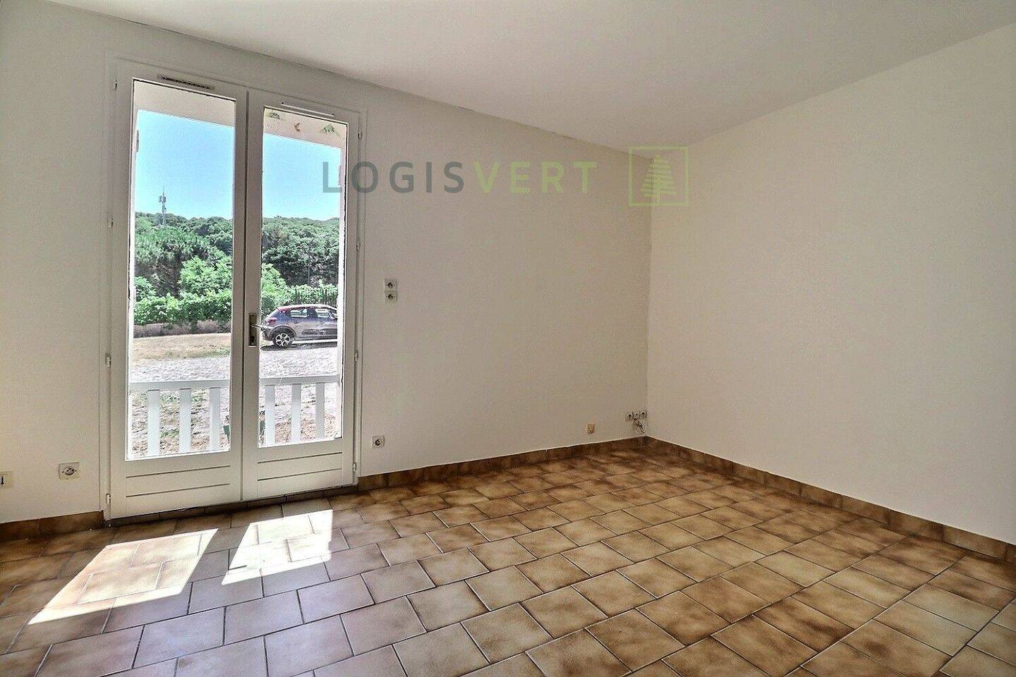 Appartement 2 pièces 44 m² · à Gif-sur-Yvette · 44 m² · 890 €