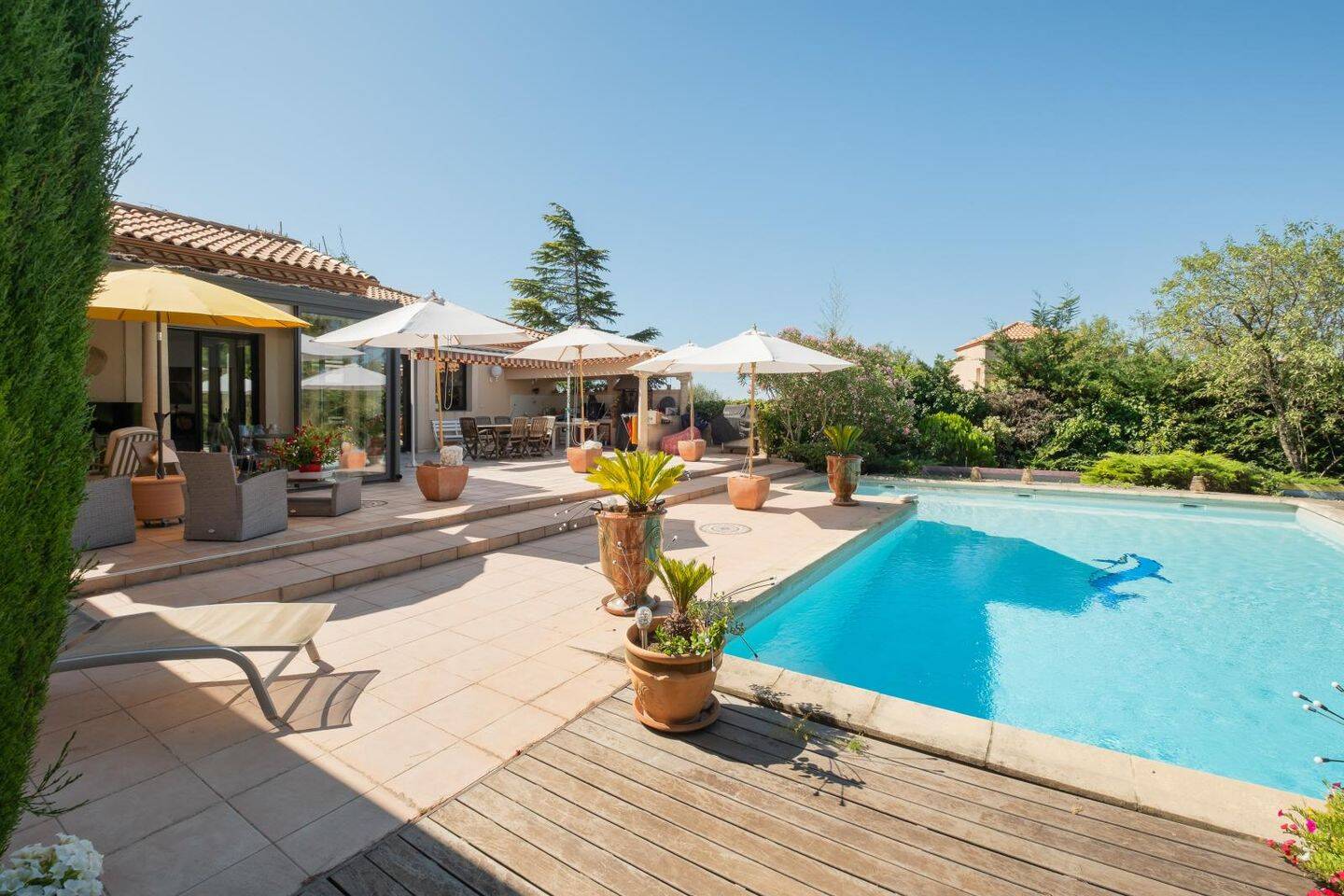 Maison 6 pièces 193 m² · à Juvignac · 192,7 m² · 875 000 €