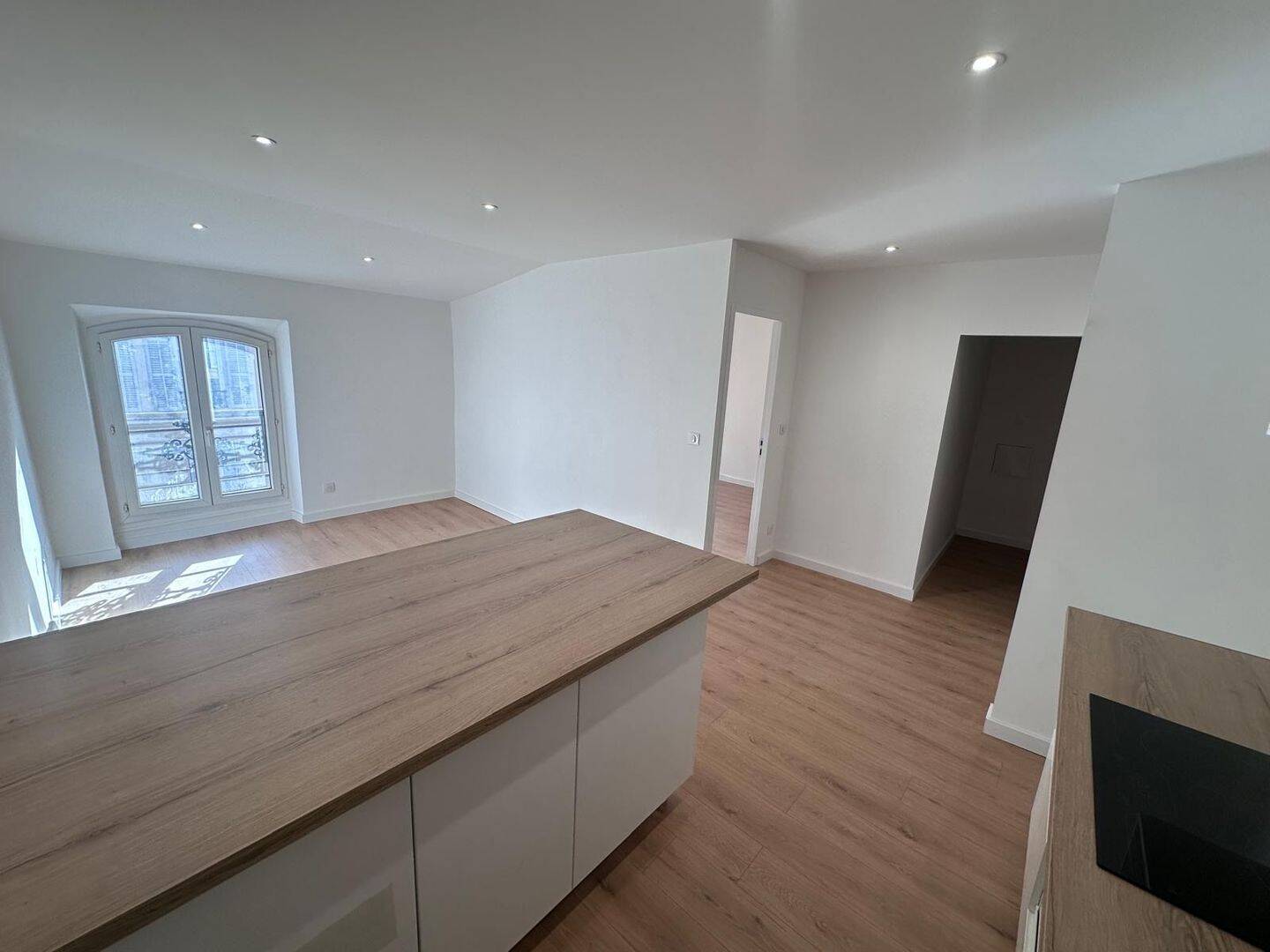Appartement 2 pièces 44 m² · à Marseille 6ème Arrondissement · 44 m² · 185 000 €