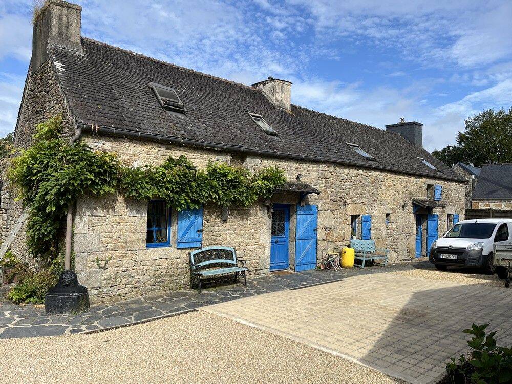 Maison 6 pièces 118 m² · à La Feuillée · 118 m² · 263 000 €