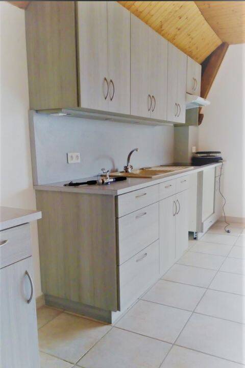 Appartement 3 pièces 80 m² · à Drumettaz-Clarafond · 80 m² · 1 050 €/mois