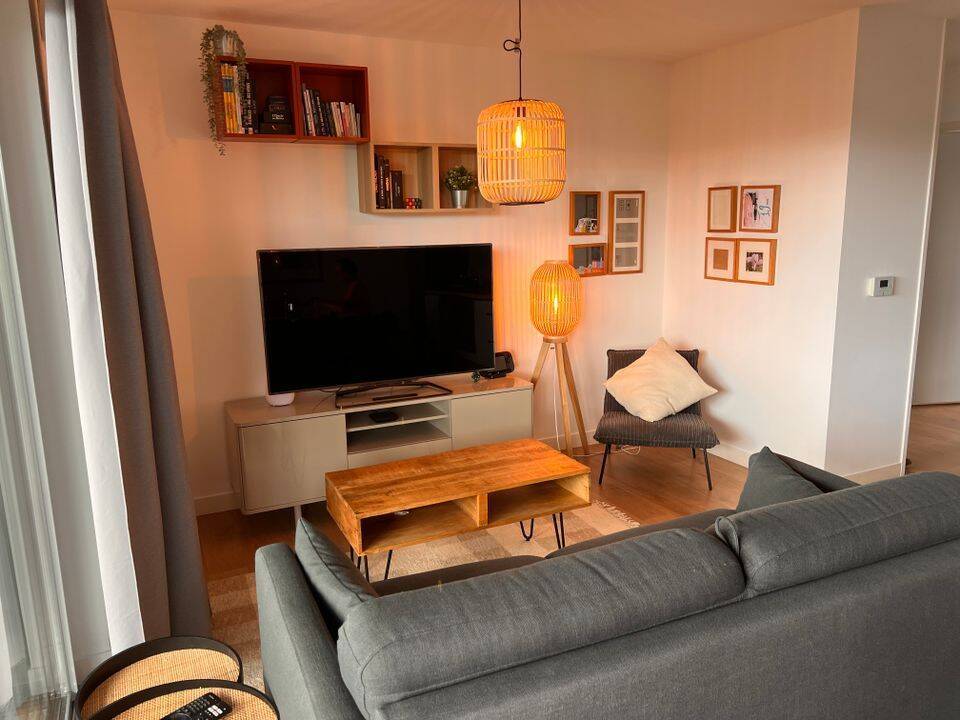 Appartement 2 pièces 48 m² · à Bègles · 48 m² · 880 €
