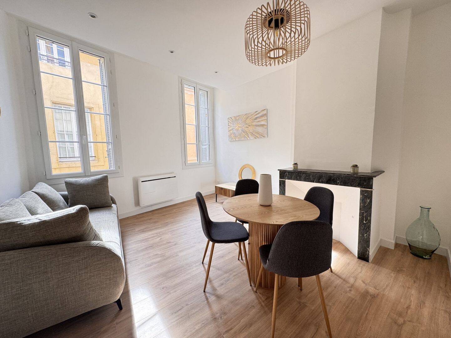 Appartement 2 pièces 35 m² · à Aix-en-Provence · 35,3 m² · 995 €