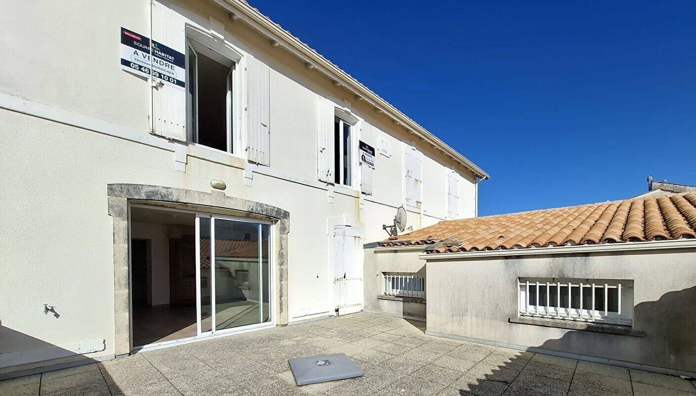 Maison 11 pièces 250 m² · à Saint-Pierre-d'Oléron · 250 m² · 452 650 €