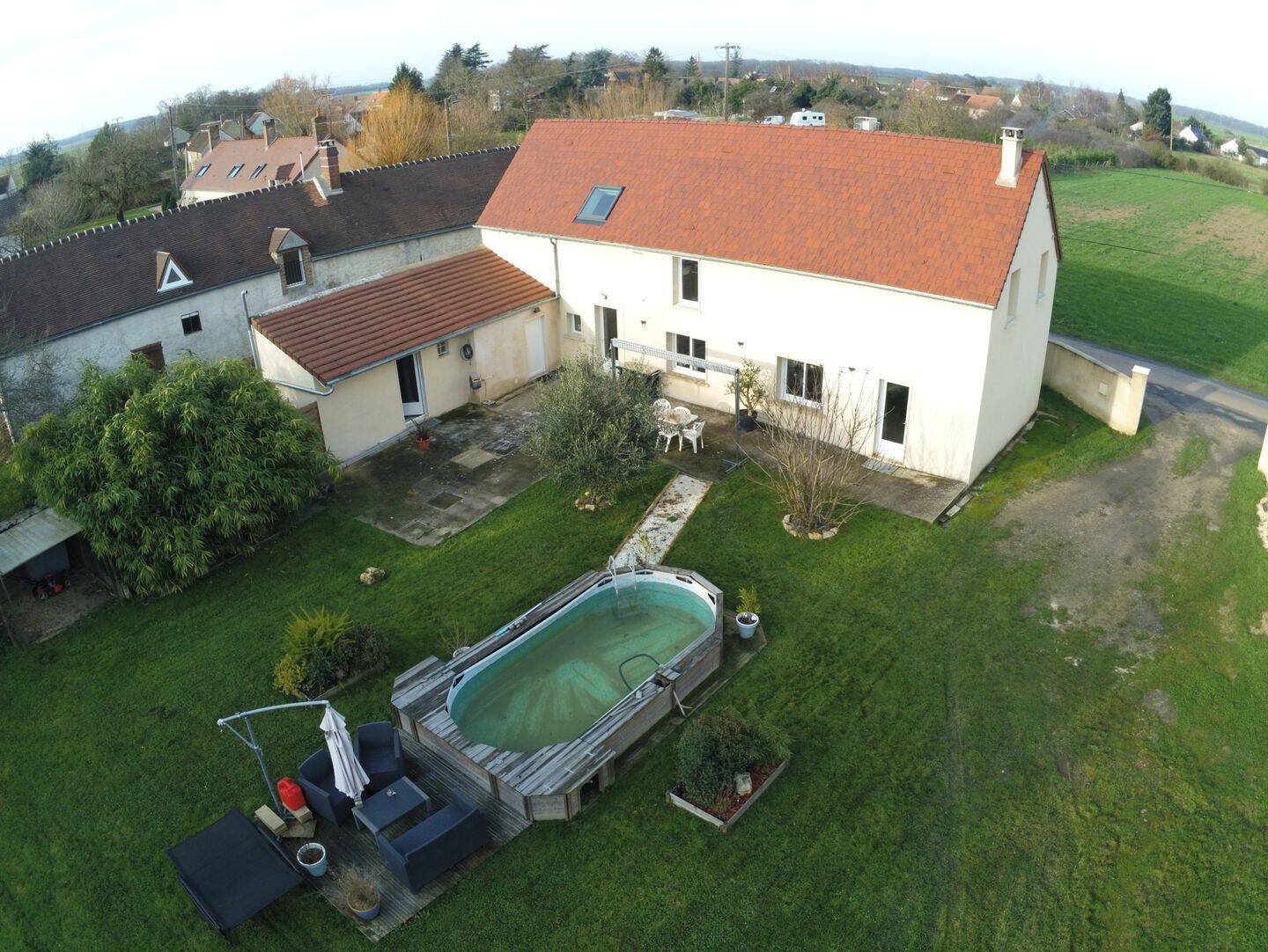 Maison 5 pièces 136 m² · à Pers-en-Gâtinais · 136 m² · 265 000 €