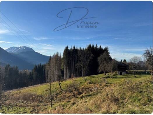 Terrain à vendre 27 500 € 15 405 m² de terrain Les Carroz D'Arâches Arâches-la-Frasse 74300