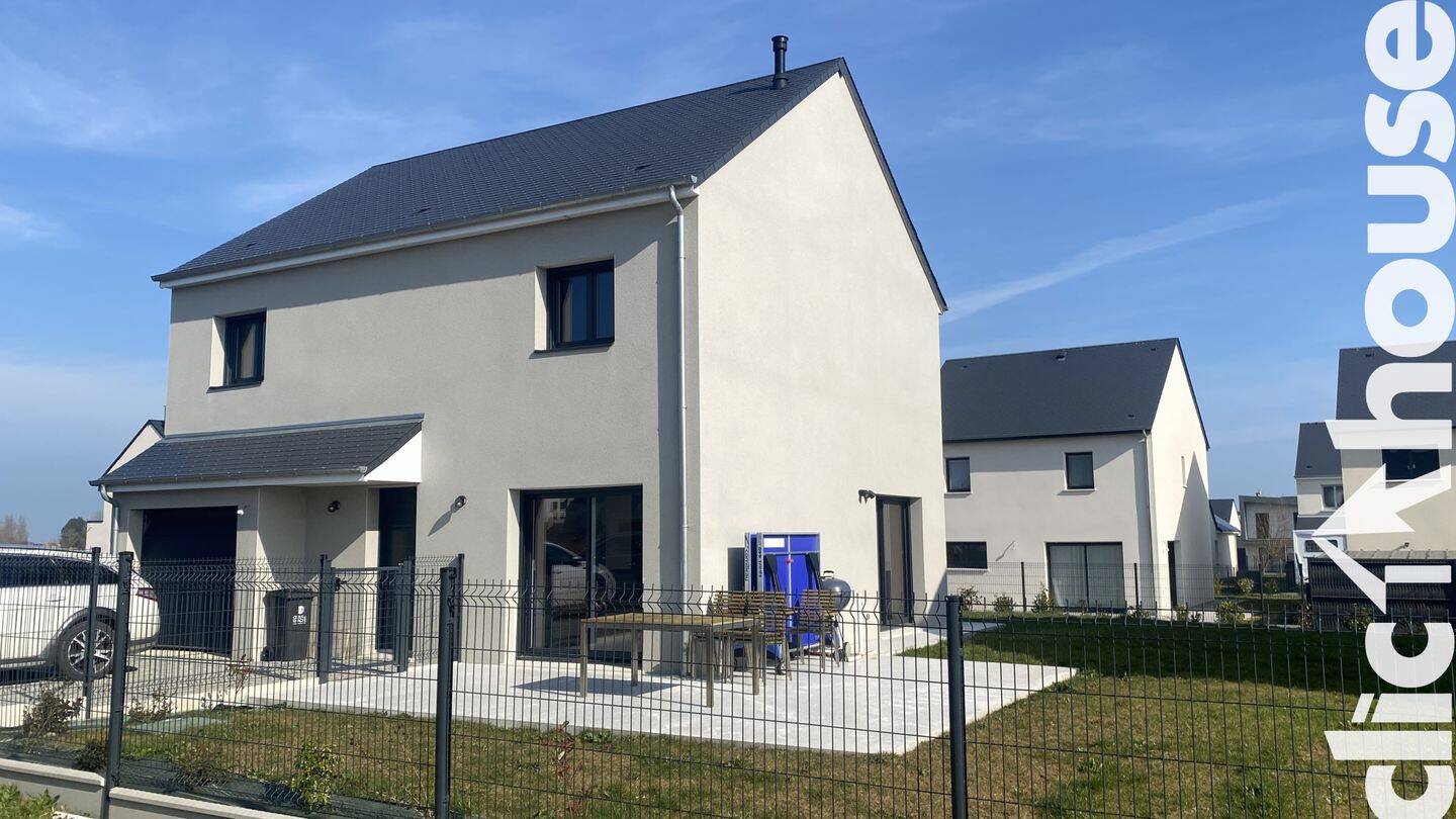 Maison 5 pièces 112 m² · à Courseulles-sur-Mer · 112,2 m² · 1 240 €