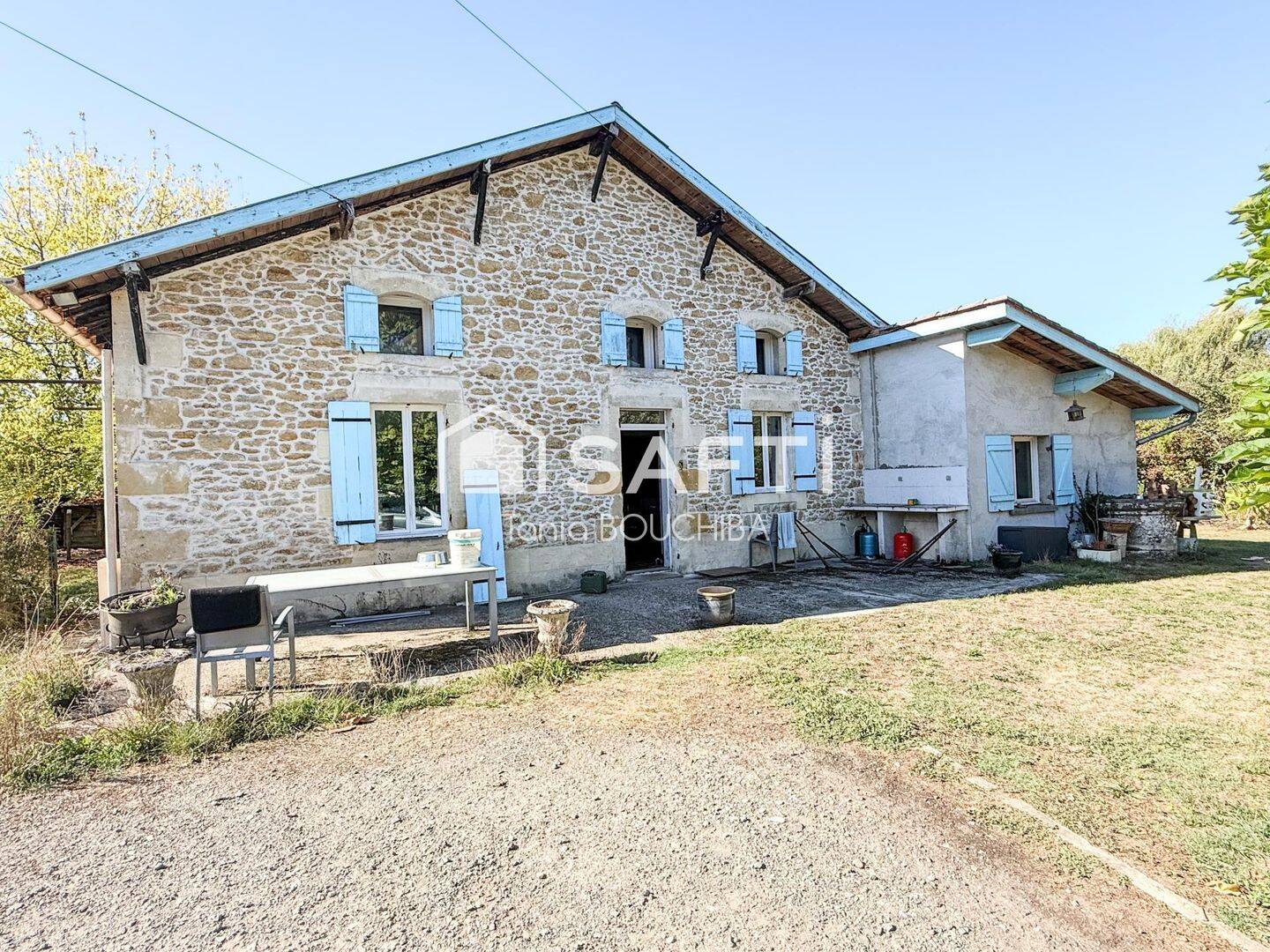 Maison 6 pièces 205 m² · à Le Tuzan · 205 m² · 299 900 €