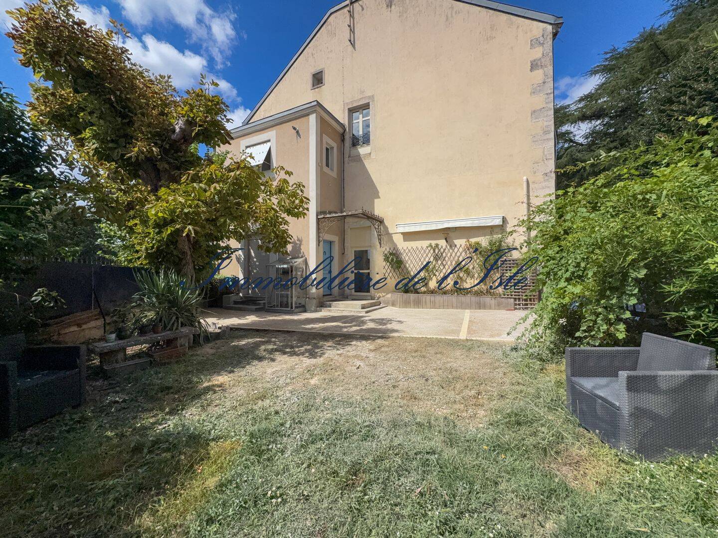 Maison 12 pièces 266 m² · à Périgueux · 266 m² · 556 000 €