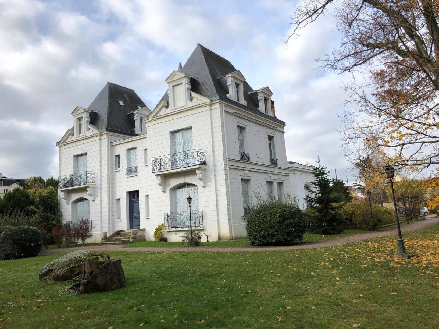 Appartement 1 pièce 23 m² · à Dammarie-les-Lys · 23 m² · 645 €