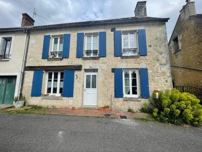 Maison à vendre 149 500 € 6 pièces 4 chambres 120 m² 236 m² de terrain Mauves-sur-Huisne 61400