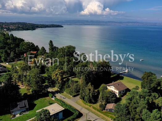 Maison à vendre 3 700 000 € 7 pièces 5 chambres 220 m² 1 590 m² de terrain Sciez 74140