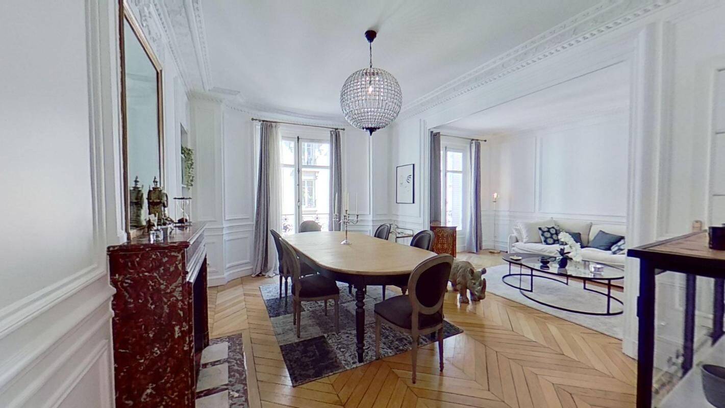 Appartement 5 pièces 109 m² · à Paris 16ème Arrondissement · 109 m² · 3 500 €