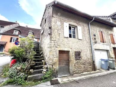 Maison à vendre 35 000 € 2 pièces 1 chambre 28 m² Lons-le-Saunier 39000