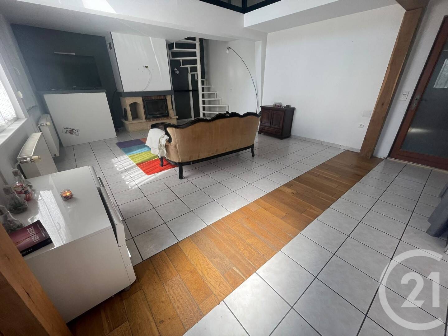 Maison 8 pièces 243 m² · à Flesselles · 243 m² · 240 000 €