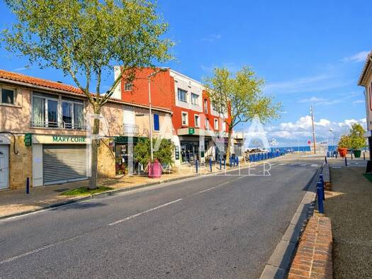 Immeuble à vendre 755 000 € 225 m² Ferrieres et l'Ile Martigues 13500