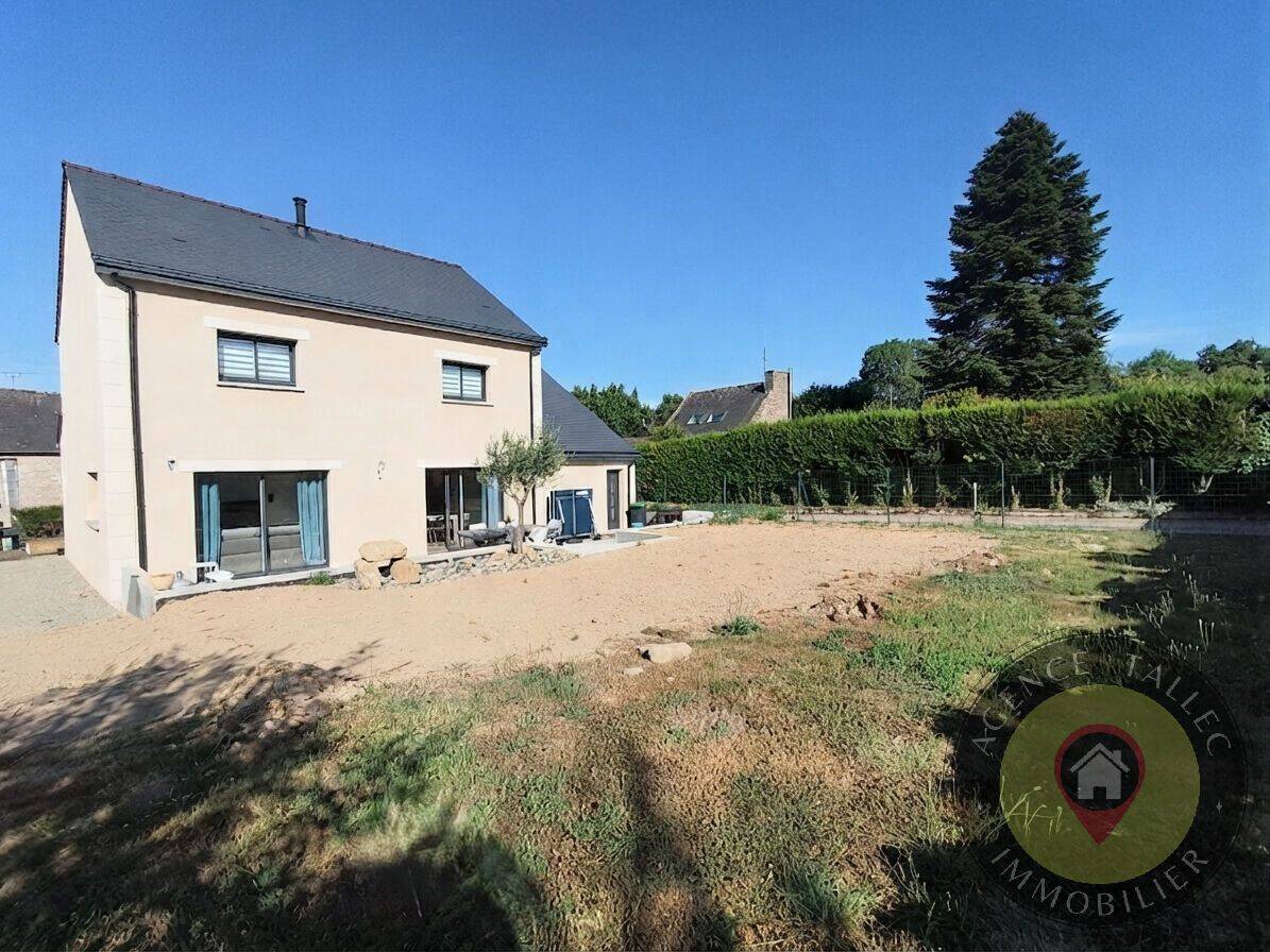 Maison 6 pièces 138 m² · à Dinan · 138 m² · 330 750 €