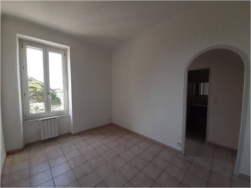 Appartement 2 pièces 34 m² · à Alès · 33,8 m² · 435 €