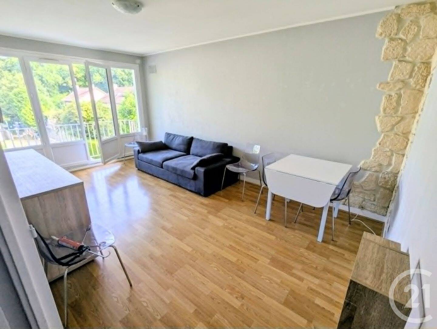 Appartement 2 pièces 47 m² · à Andrésy · 46,5 m² · 990 €