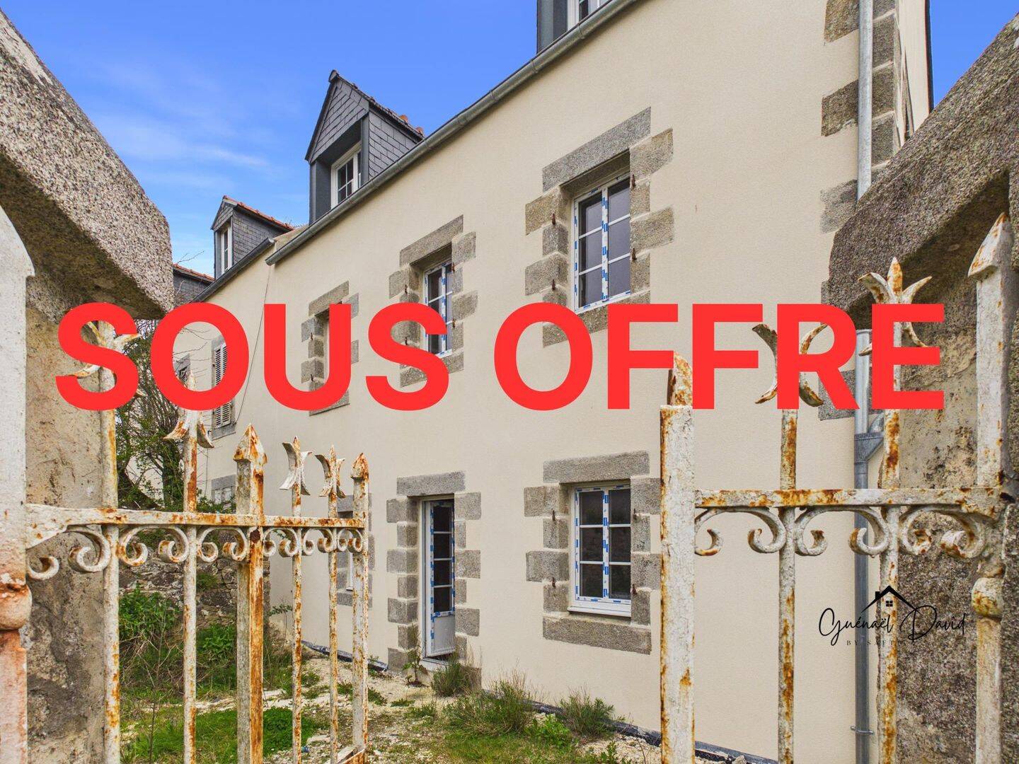 Maison 5 pièces 160 m² · à Saint-Pol-de-Léon · 160 m² · 239 300 €