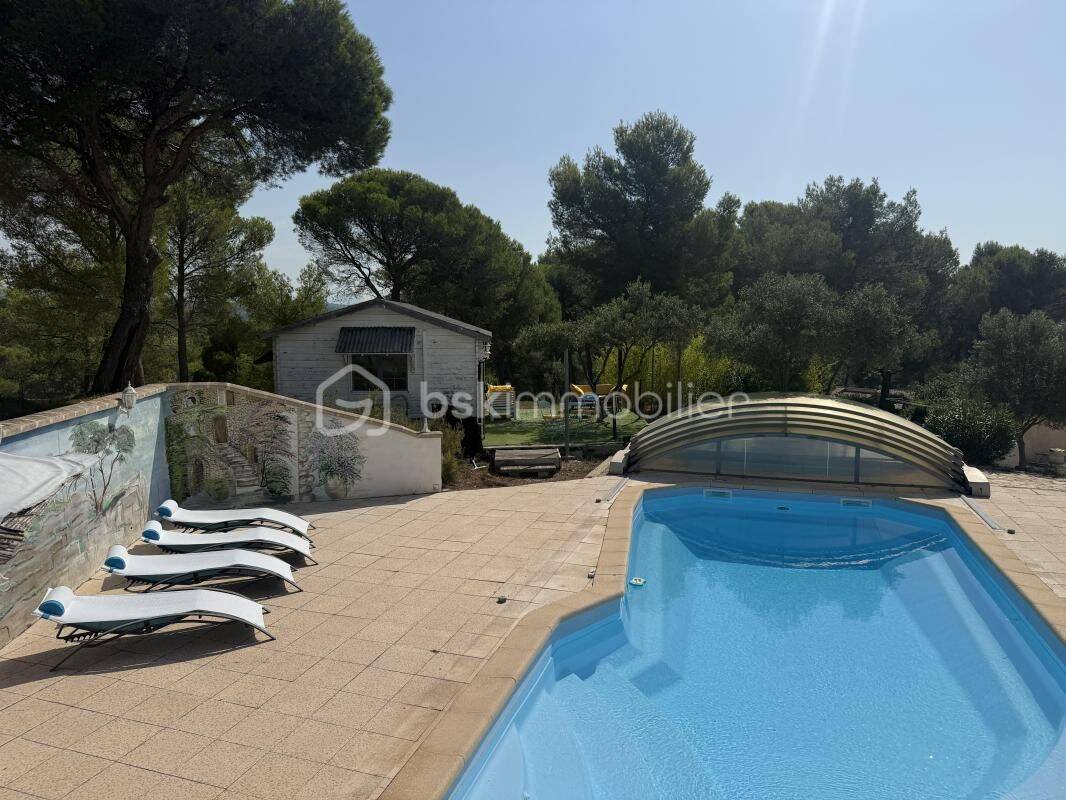 Maison 6 pièces 155 m² · à Ventabren · 155 m² · 988 000 €