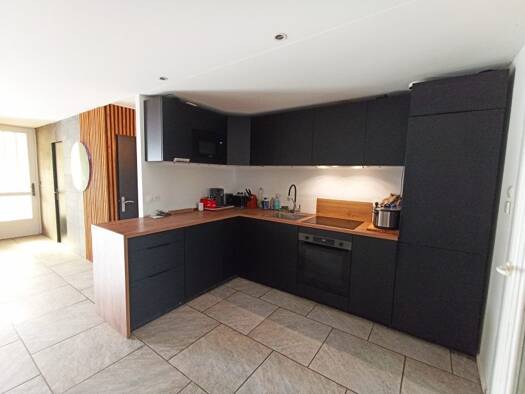 Maison de plain-pied à vendre 286 550 € 7 pièces 4 chambres 139,9 m² 1 220 m² de terrain Crossac 44160