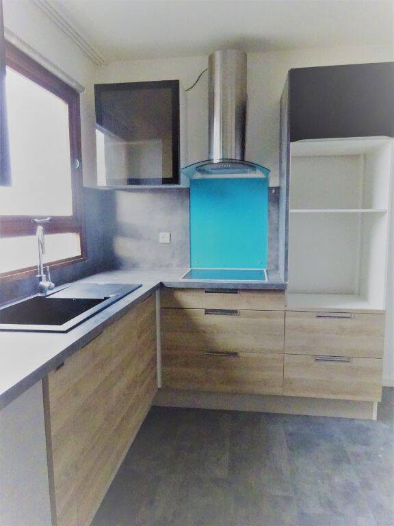 Appartement 3 pièces 78 m² · à Mantes-la-Ville · 78,4 m² · 862 €/mois