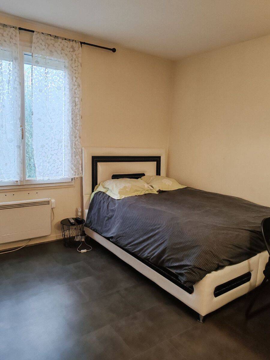 Appartement 1 pièce 12 m² · à Cergy · 12 m² · 500 €
