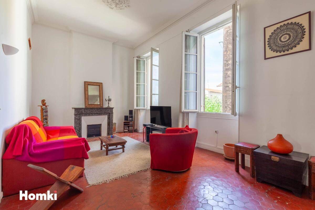 Appartement 4 pièces 100 m² · à Marseille 1er Arrondissement · 100 m² · 295 000 €