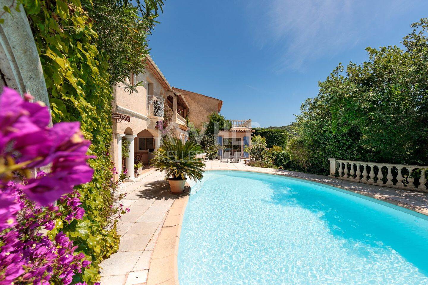 Maison 6 pièces 231 m² · à Auribeau-sur-Siagne · 231 m² · 1 195 000 €