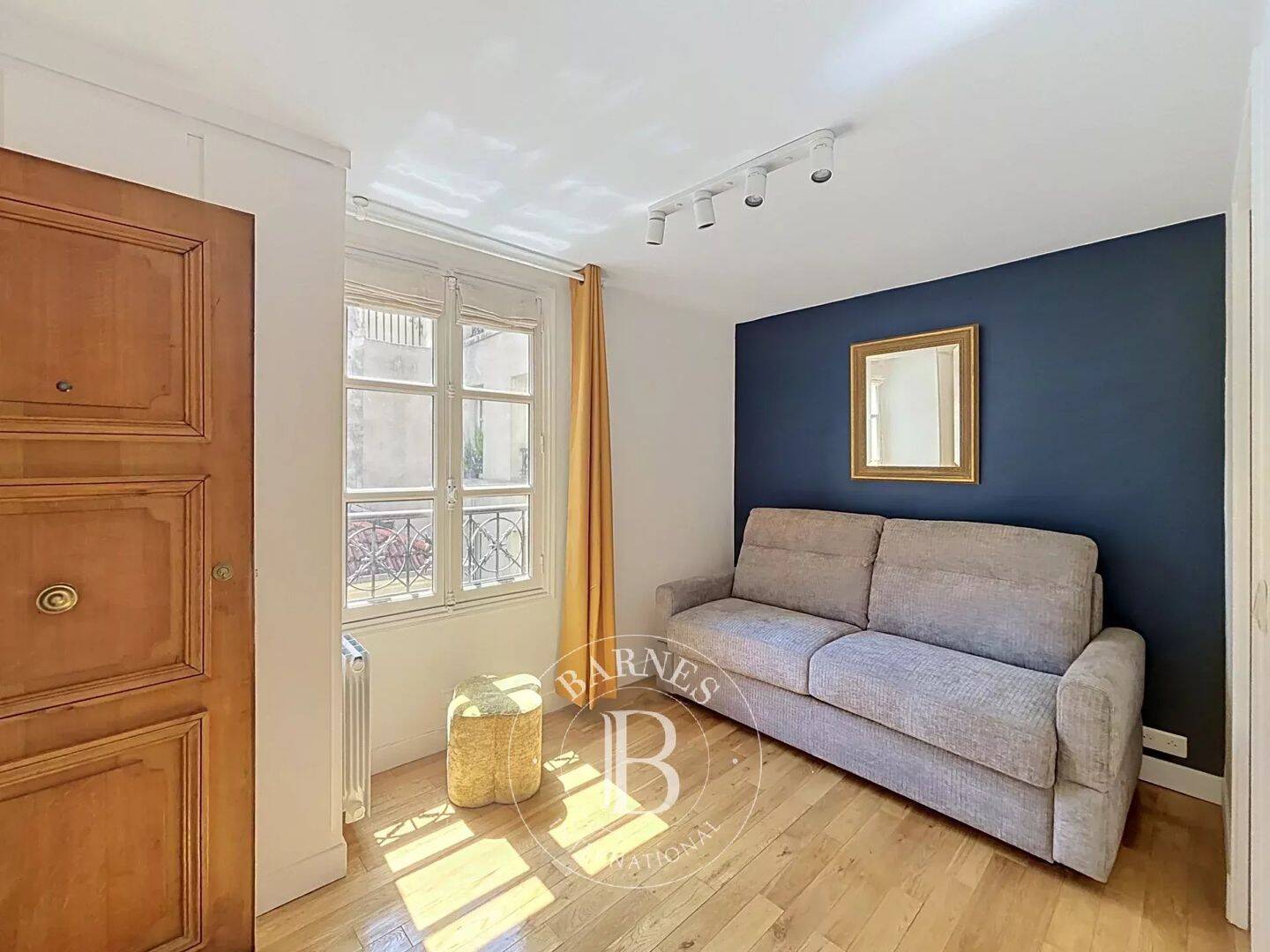 Appartement 1 pièce 11 m² · à Paris 4ème Arrondissement · 11,2 m² · 900 €