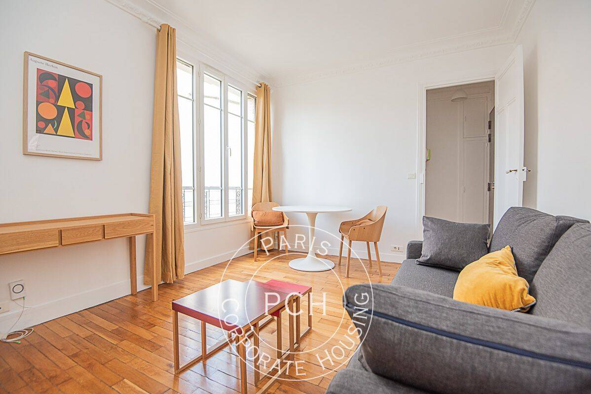 Appartement 1 pièce 25 m² · à Paris 17ème Arrondissement · 25 m² · 1 200 €/mois