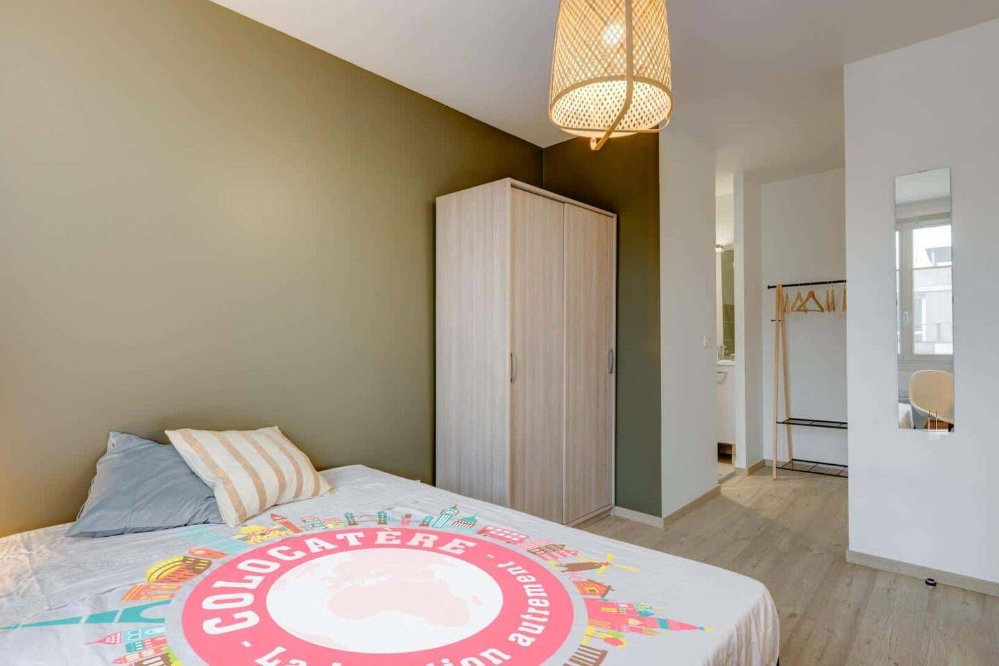 1 pièce 15 m² · à Lyon 3ème Arrondissement · 15 m² · 530 €