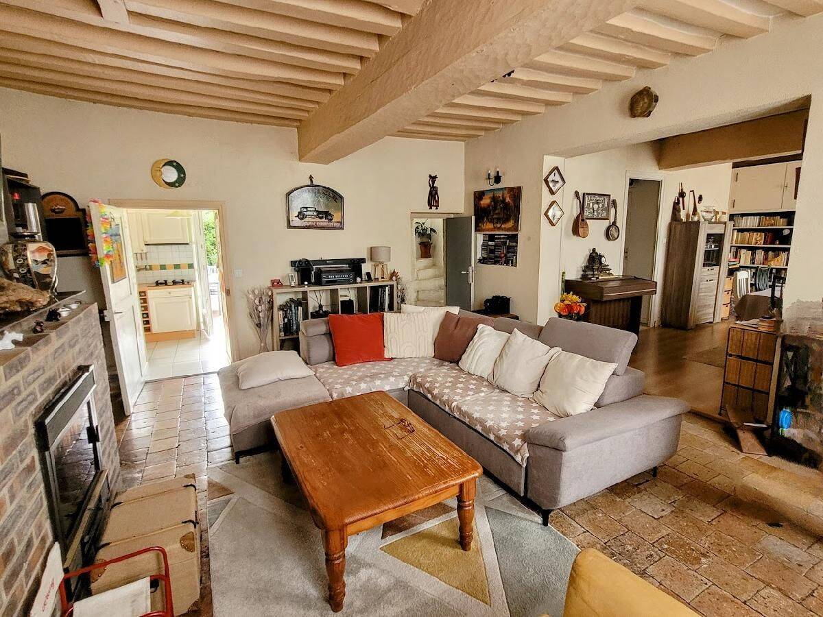 Maison 6 pièces 158 m² · à Nogent-le-Rotrou · 158 m² · 350 000 €