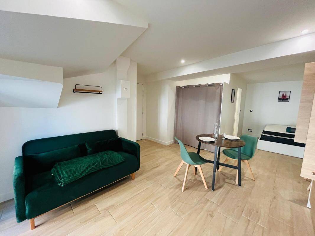 Appartement 1 pièce 43 m² · à Angoulême · 43 m² · 569 €/mois